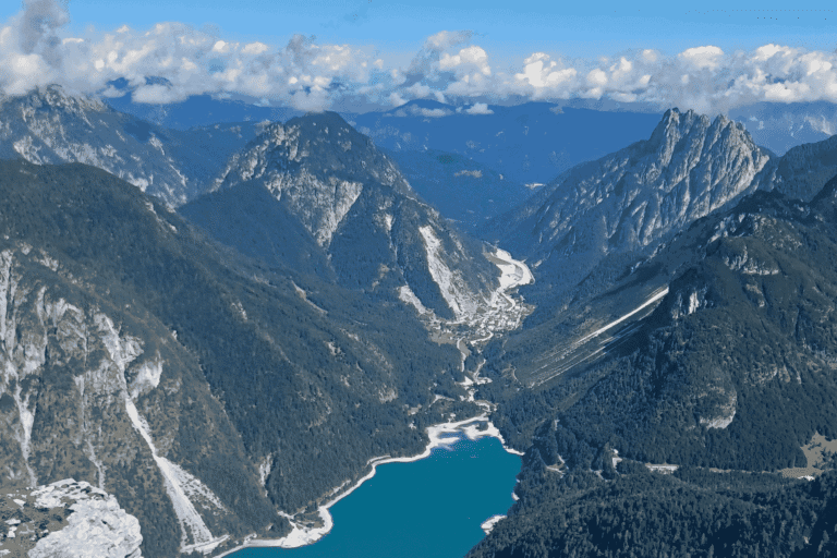 Vodeni pohod na Jerebico jerebica pogled na rabeljsko jezero.png